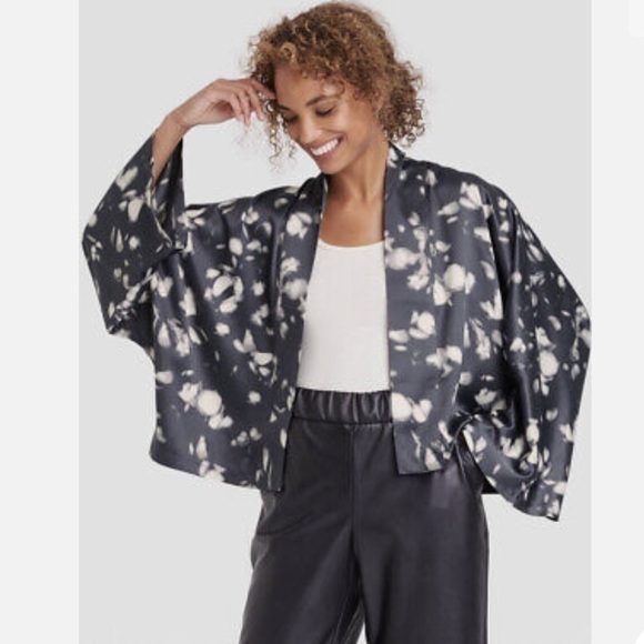 A New Day Floral Print Short Duster One Size - Picture 1 of 9